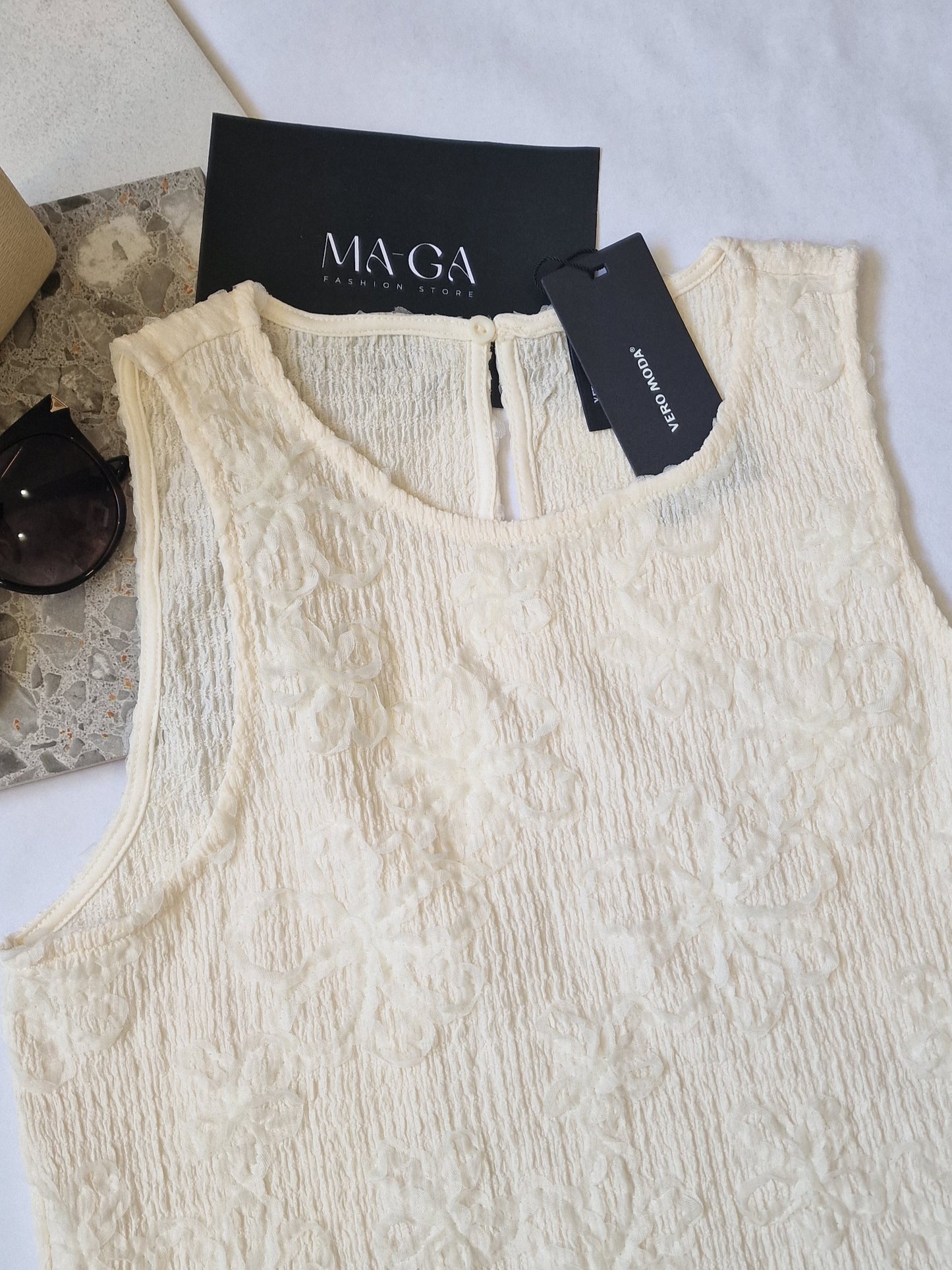 VESTIDO CURTO JUNE