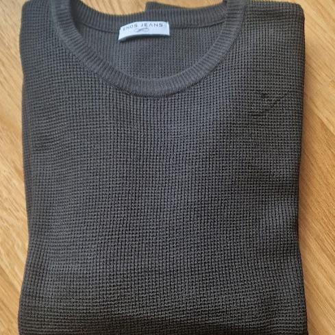 Camisola preta malha elegante homem