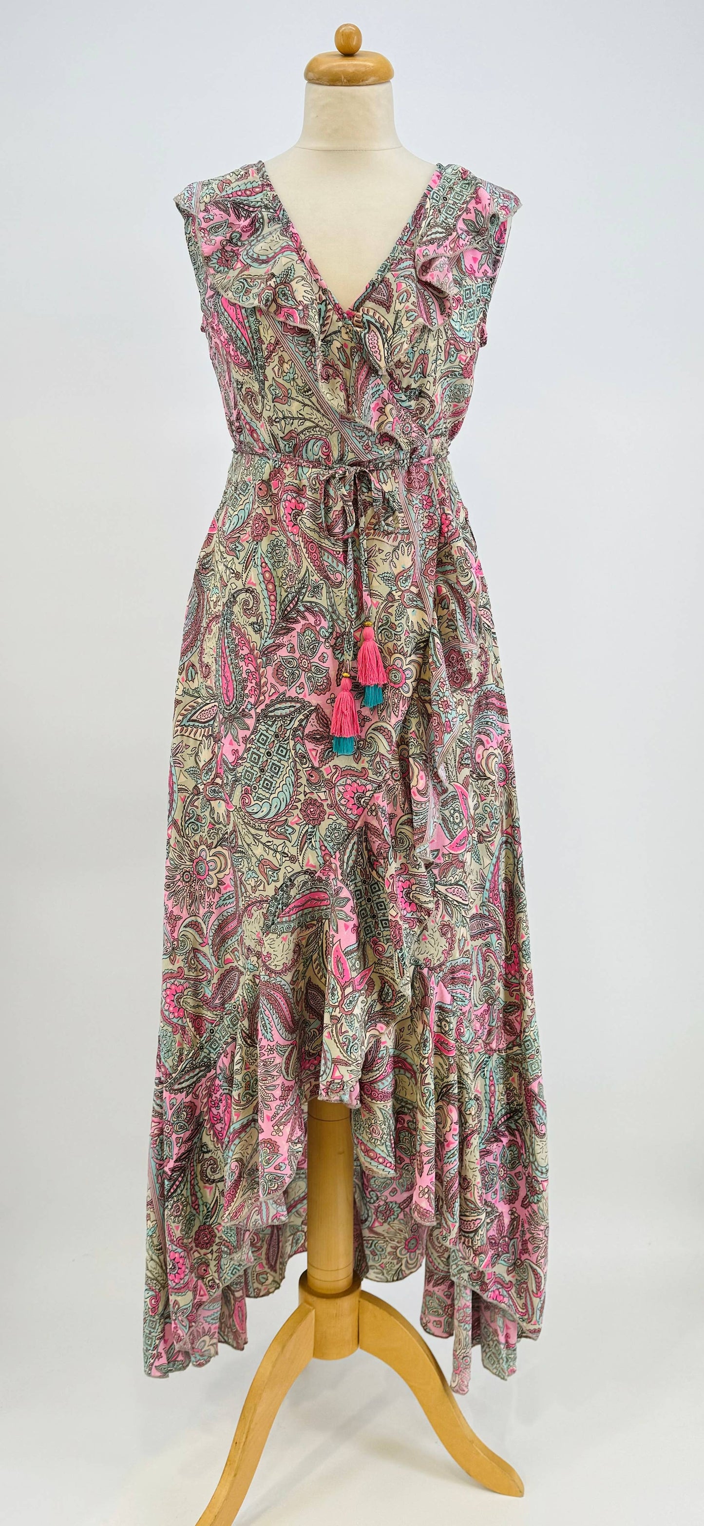 Elegance Printed Cross Dress