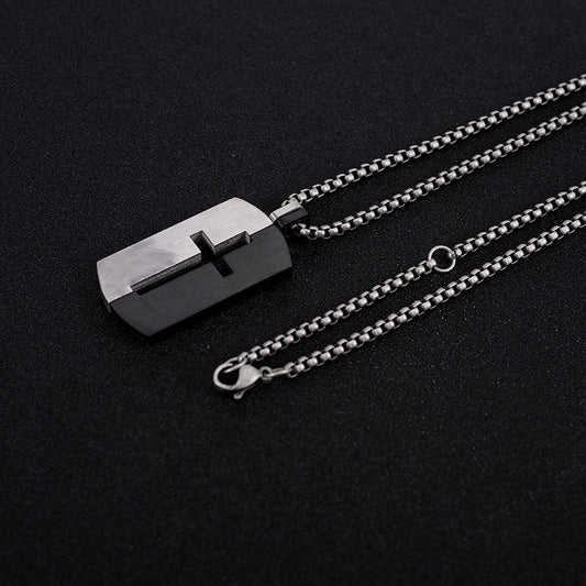 Colar Cruz em Aço Inoxidável