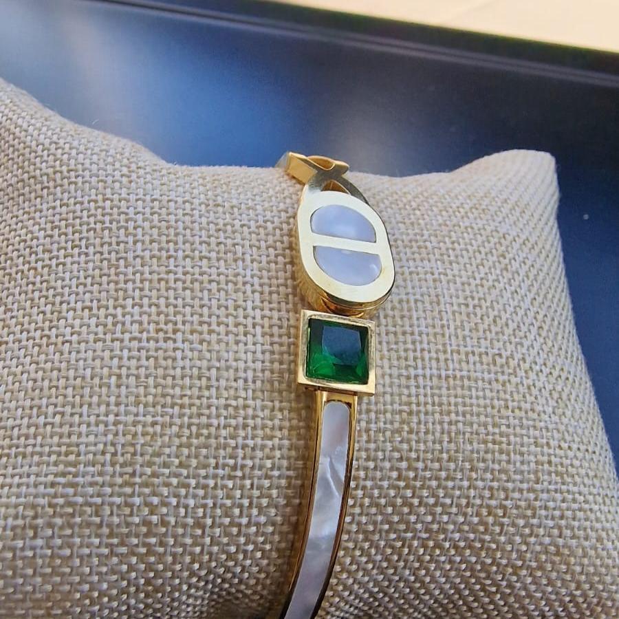 Pulseira rígida aço inoxidável com pedras verde e branca