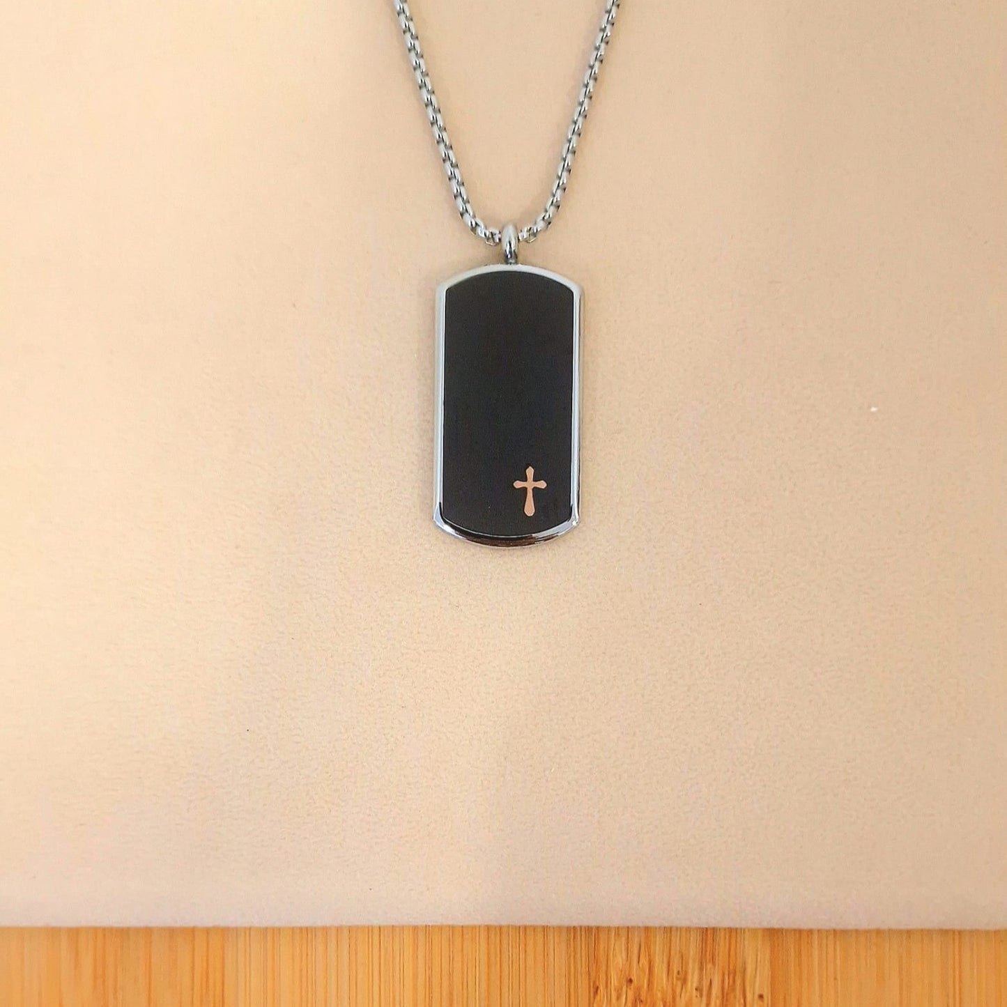 Men's necklace with black medal