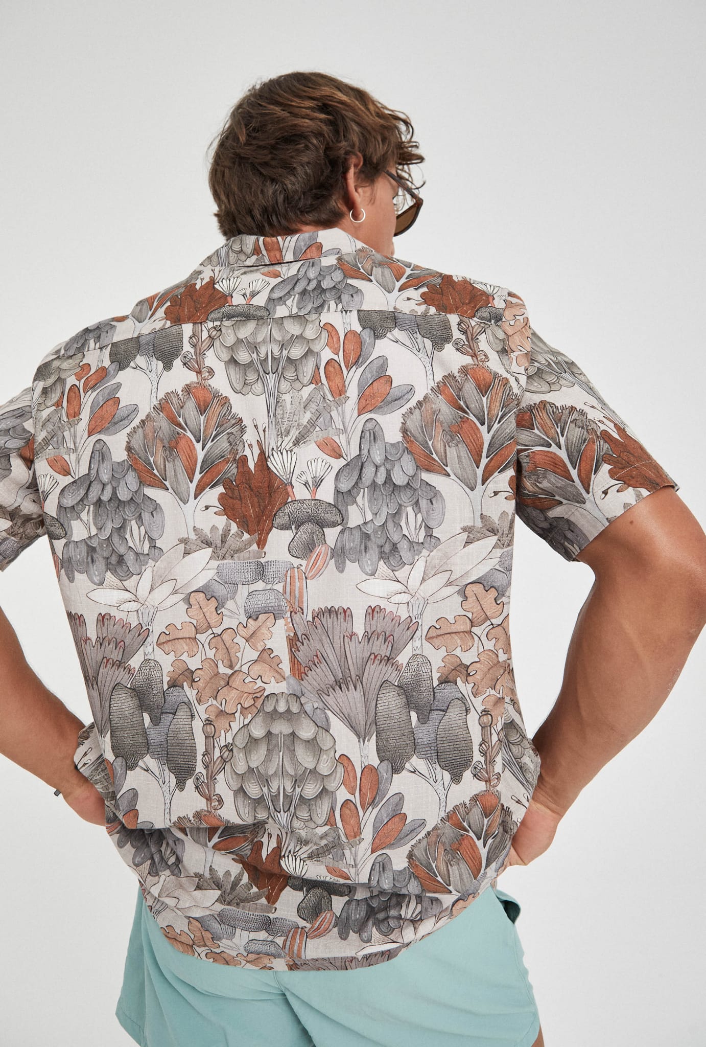 Camisa Masculina Estampada Folhas