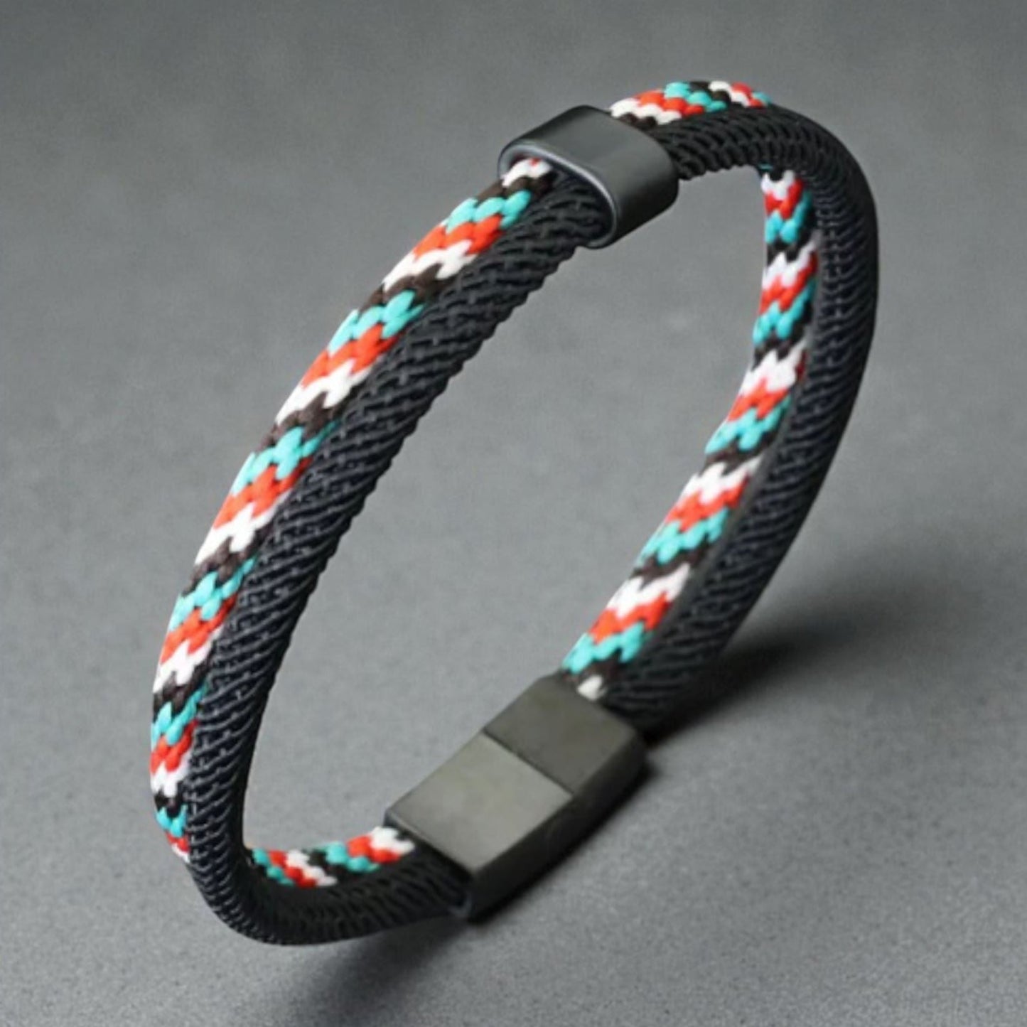 Pulseira Trançada com Fecho em Aço Inoxidável