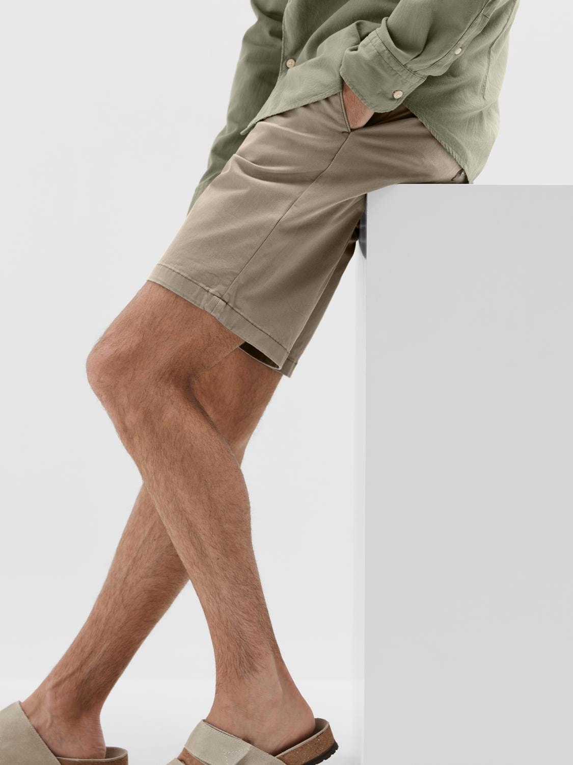 MILES SLIM FLIT SHORTS