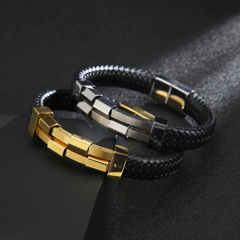 Pulseira de Couro e Aço Titânio