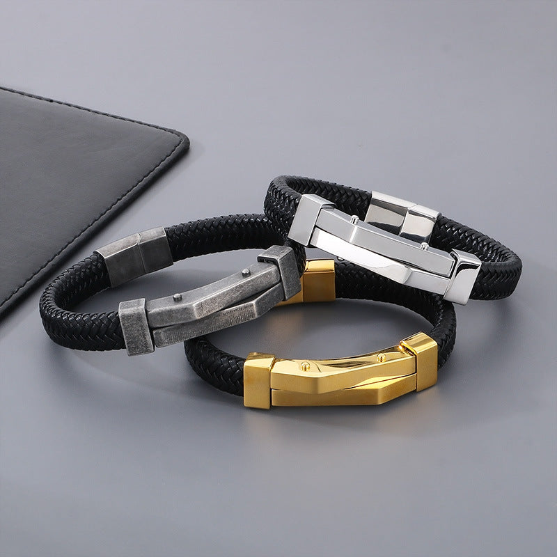 Pulseira de Couro e Aço Titânio