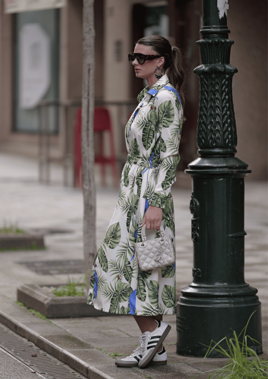 Vestido com cinto