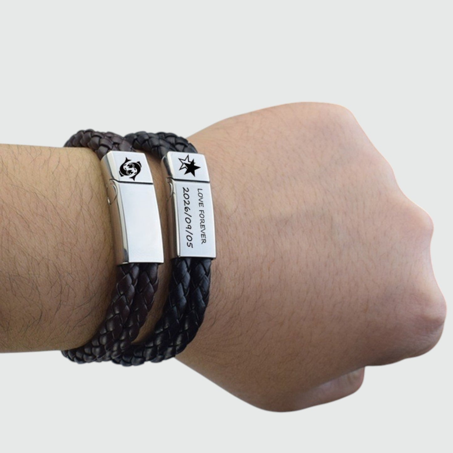 Pulseira Personalizada de Couro e Aço Inoxidável