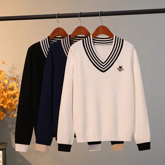 Embroidered Bee Pullover Shirt