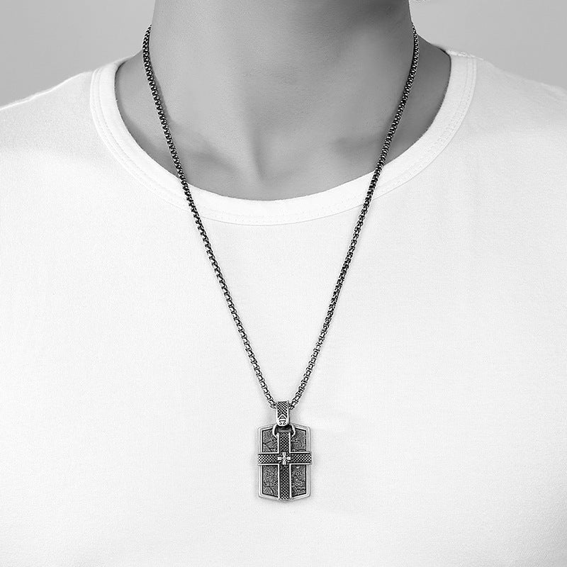 Colar Pendente em Aço Titânio