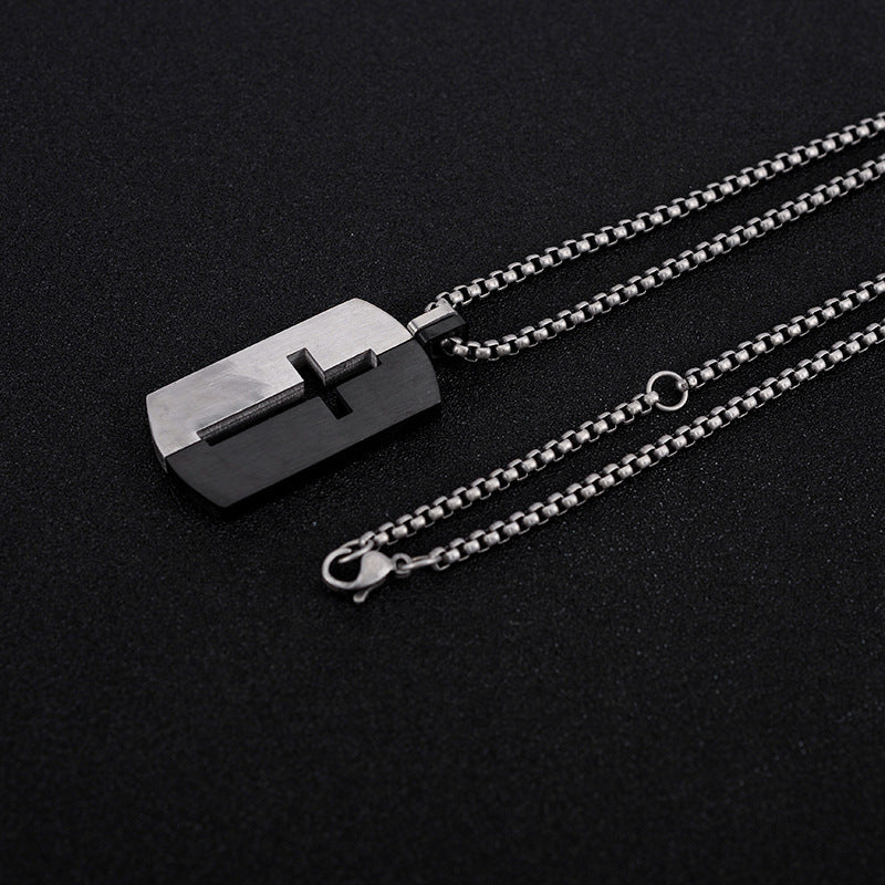 Colar Cruz em Aço Inoxidável