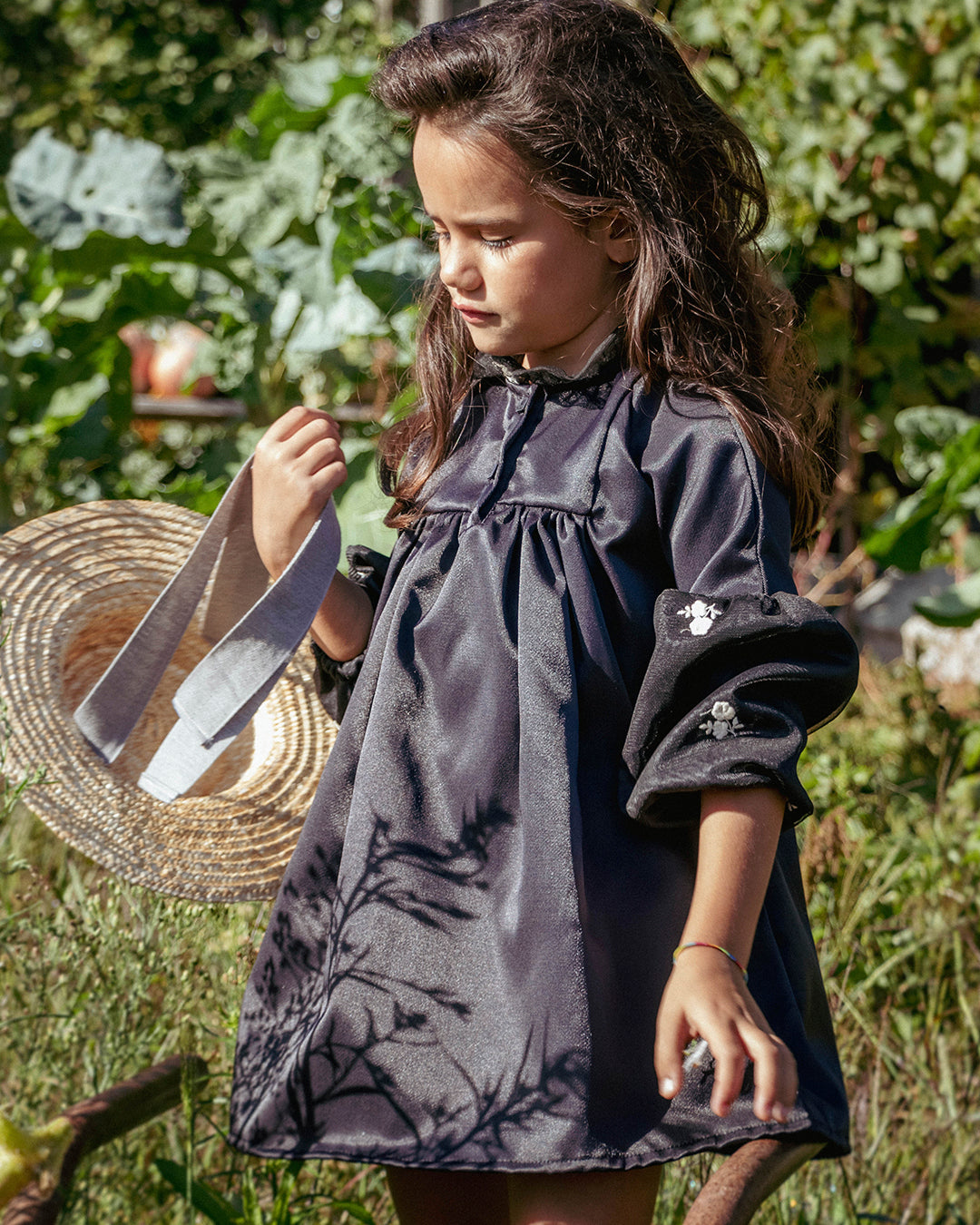 Vestido estruturado preto | Gwen