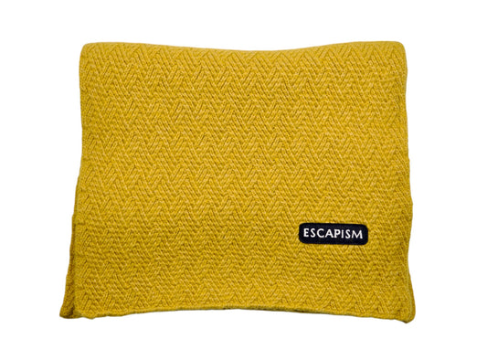 STRUCTURED STITCH SCARF ESCAPISM