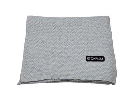 STRUCTURED STITCH SCARF ESCAPISM