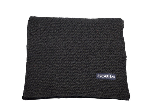 STRUCTURED STITCH SCARF ESCAPISM