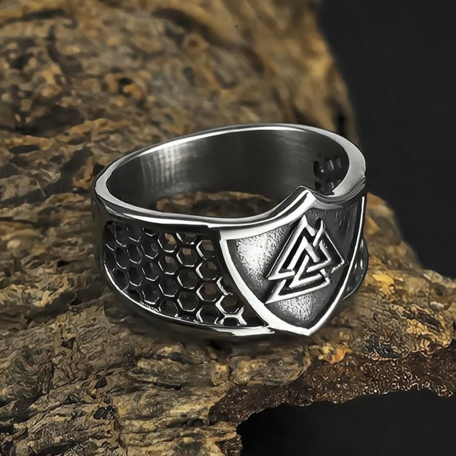 Anel Retrô em Aço Titânio