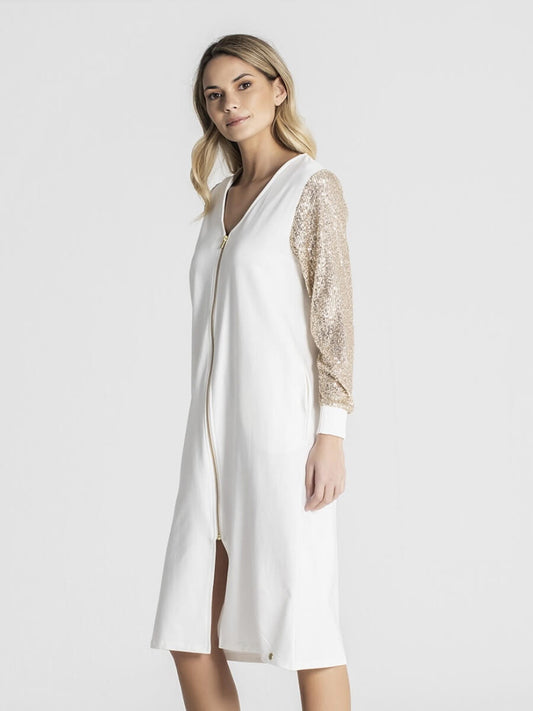 CASACO COM MANGAS EM LANTEJOULAS