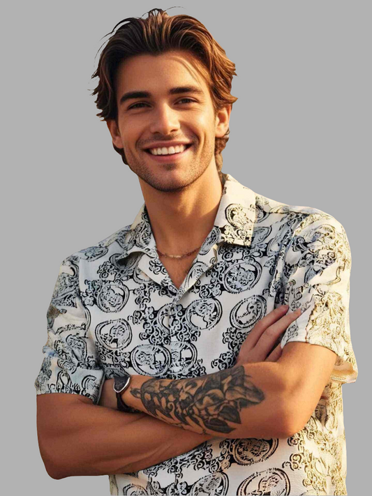 Camisa Masculina Branca com Estampado Preto – 100% Algodão