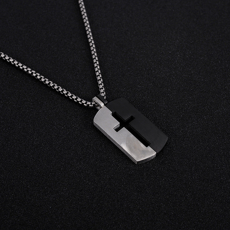 Colar Cruz em Aço Inoxidável