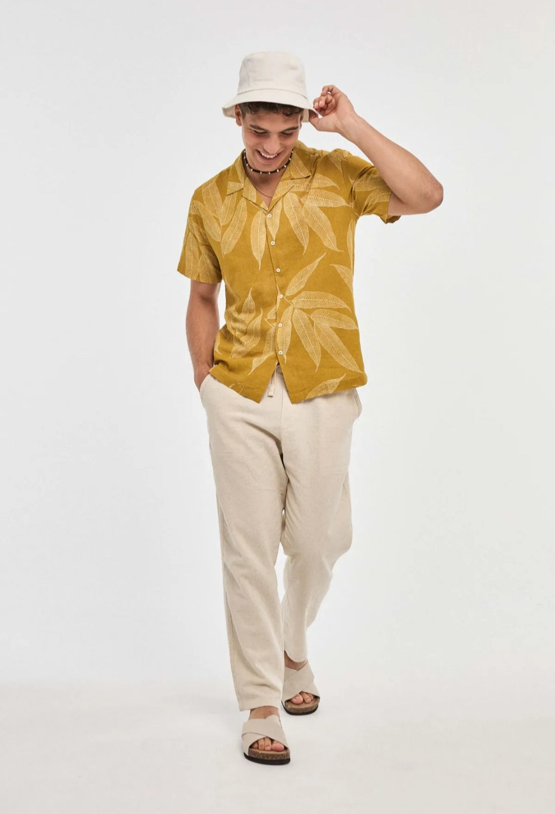 Camisa Estampado Tropical Amarelo
